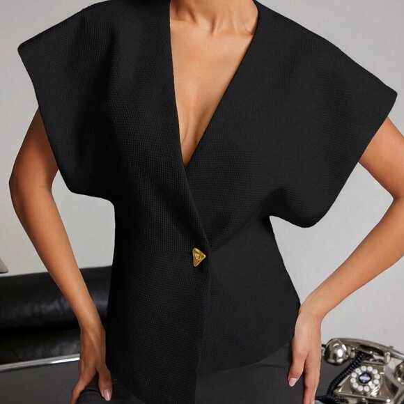 Black Elegant Women's Blouse With Butterfly Brooch - Picture 1 of 8